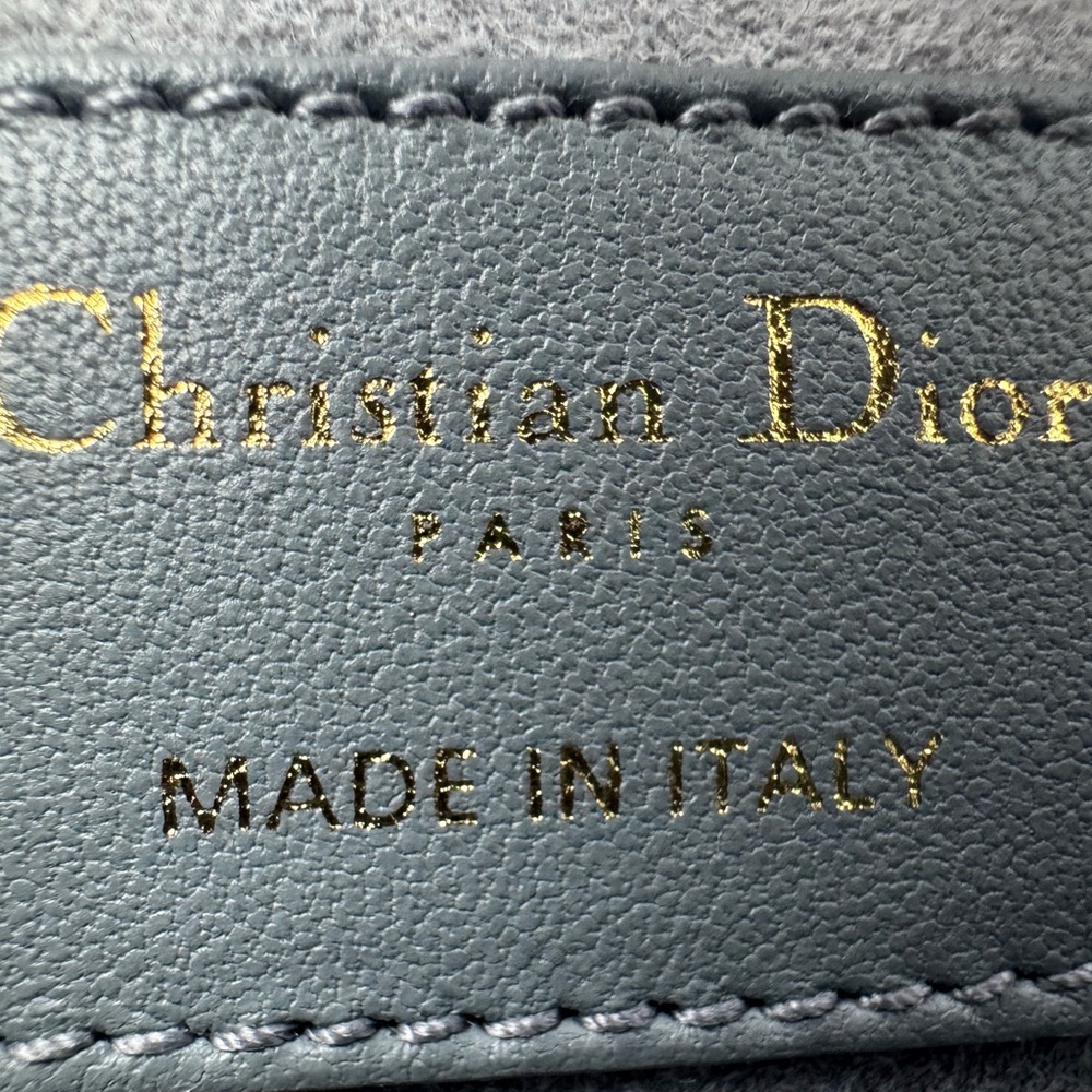 Christian Dior Micro Vanity Case - Picture 7 of 9